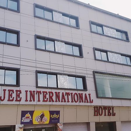 Shree Jee Intenational Hotel Nāthdwāra Екстериор снимка