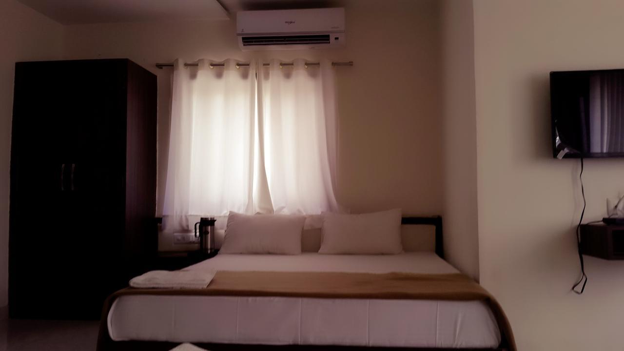 Shree Jee Intenational Hotel Nāthdwāra Екстериор снимка