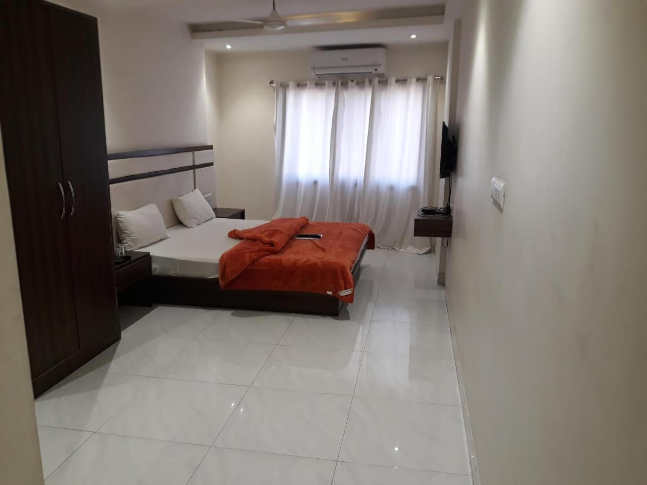 Shree Jee Intenational Hotel Nāthdwāra Екстериор снимка